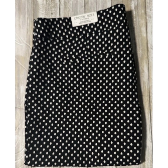 Chico's Pants - NWT Chico's So Slimming Brigitte Dot Black/white Size 3(U.S. 16) Capri Pant